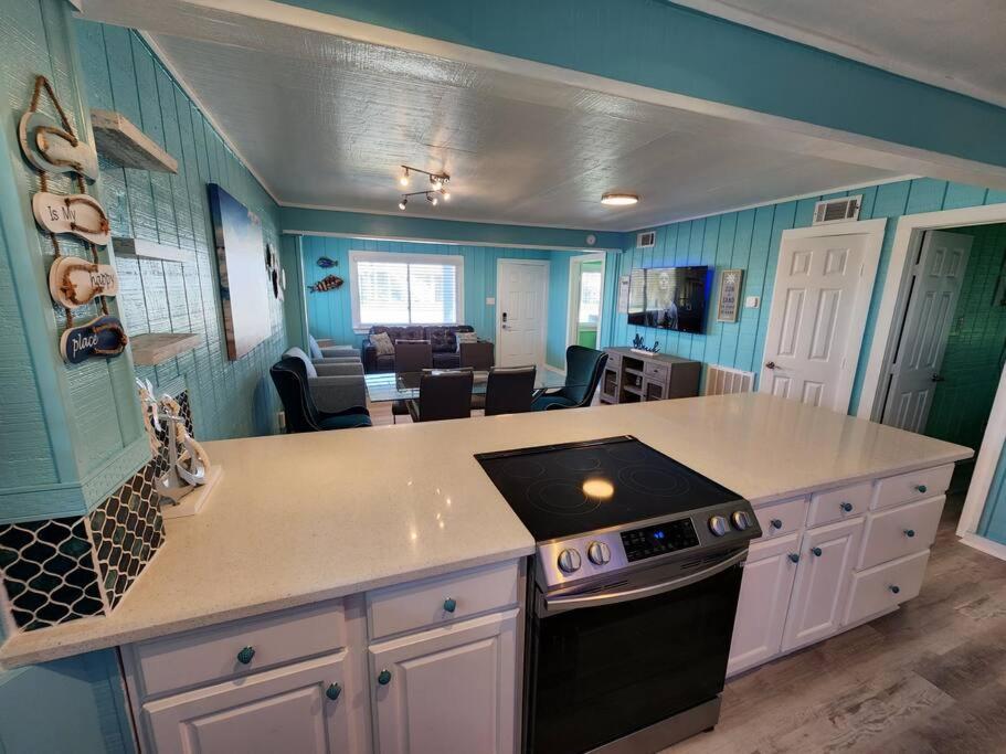 Beachview Beauty Steps To The Beach In West G Town Galveston Exterior foto